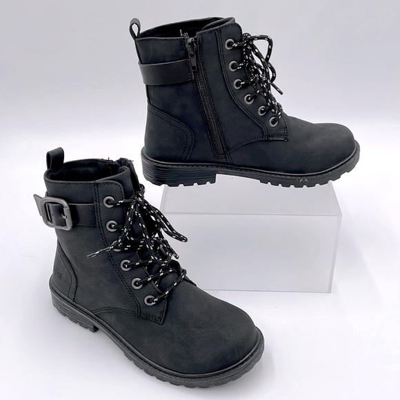 Blowfish Malibu Reyez Black Brushed Side Zip Buckle Laces Ankle Bootie Boots - 2 - Picture 1 of 15